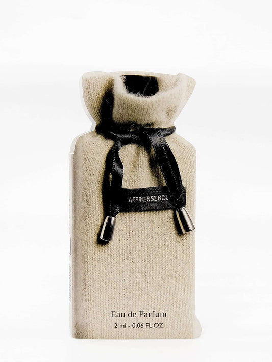 AFFINESSENCE Cuir Curcuma 2ml/0,06 fl.oz. Amostras oficiais de perfumes