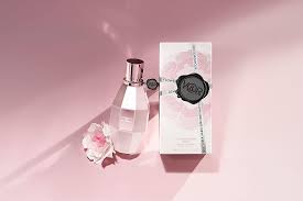 Amostra oficial do perfume Viktor & Rolf Flowerbomb Dew 1,2ml 0,04 fl. oz. Amostra oficial do perfume Viktor & Rolf Flowerbomb Dew 1,2ml 0,04 fl. oz.