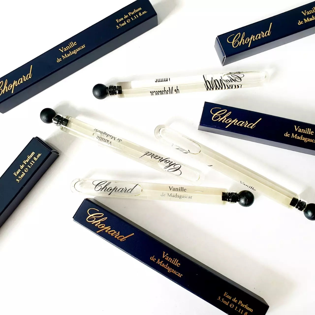 Chopard Vanille de Madagascar 3,5ml 0,12 fl. oz. amostra oficial-Chopard Rose Seljuke-Chopard Haute Parfumerie-Chopard Rose Seljuke 3,5ml 0,12 fl. oz. mini-smelltoimpress