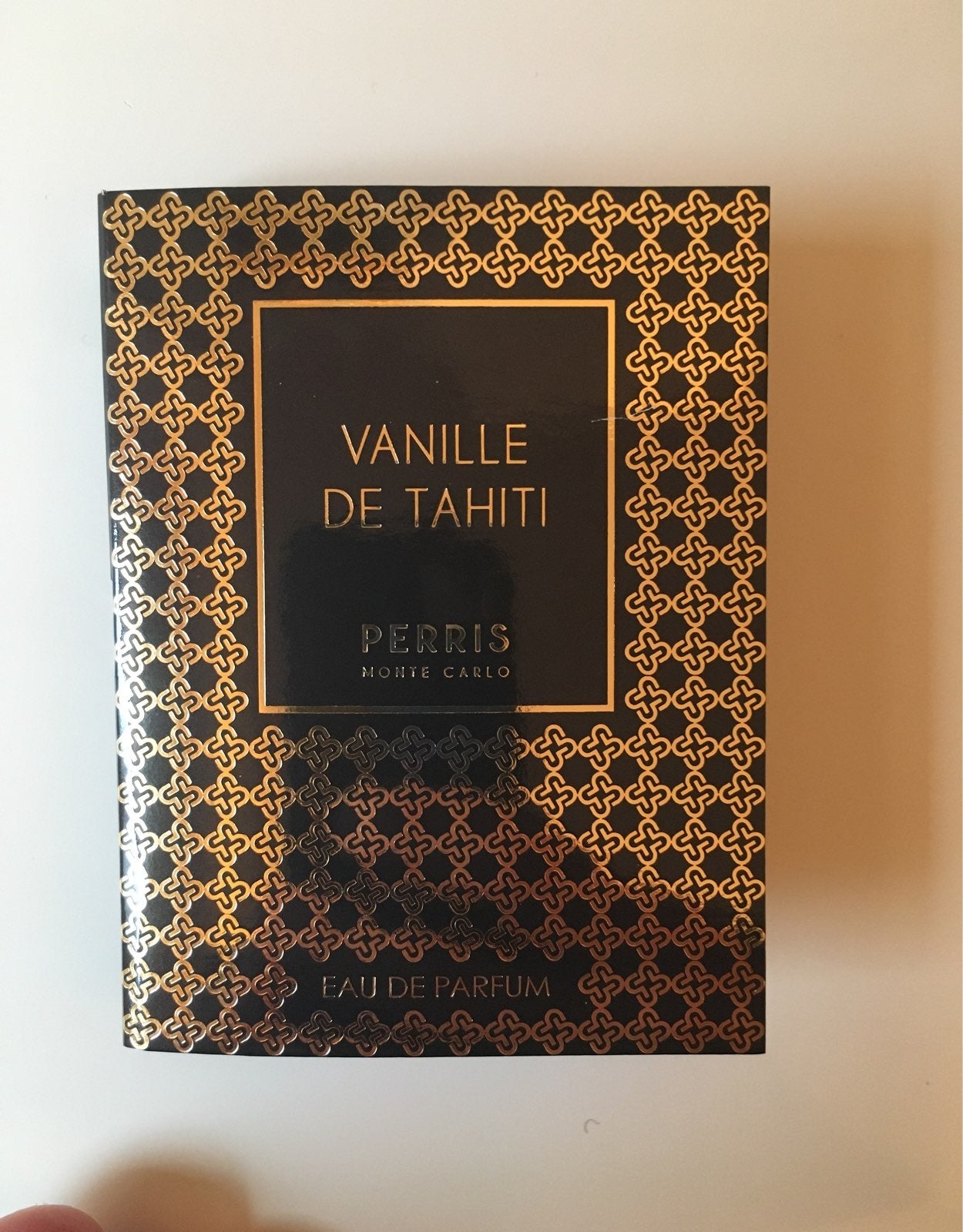 Perris Monte Carlo Vanille de Tahiti 2.0ml hivatalos parfüm minta, Perris Monte Carlo Vanille de Tahiti 2.0ml amostra oficial de perfume, Perris Monte Carlo Vanille de Tahiti 2.0ml 官方香水样品, Mostră oficială de parfum Perris Monte Carlo Vanille de Tahit